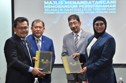 DATUK ZAHIDI ZAINUL ABIDIN
