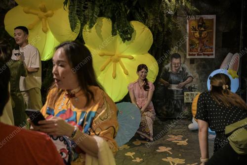 MID AUTUMN FESTIVAL