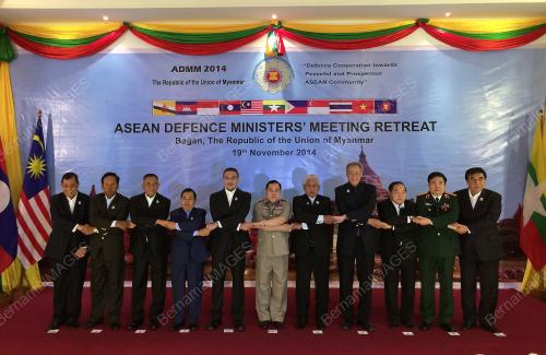 KL27_19112014_ASEAN_DEFENCE