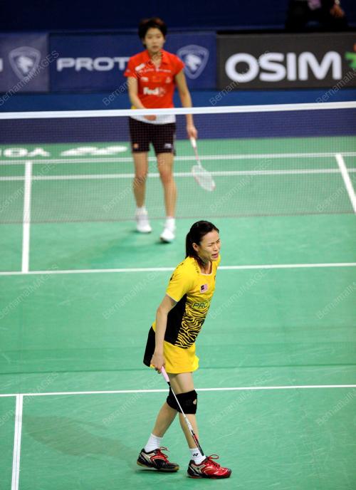 KL27_20012011_PMOS_WONG