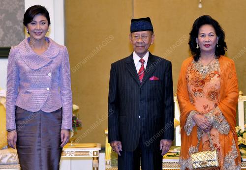 KL27_20022012_AGONG