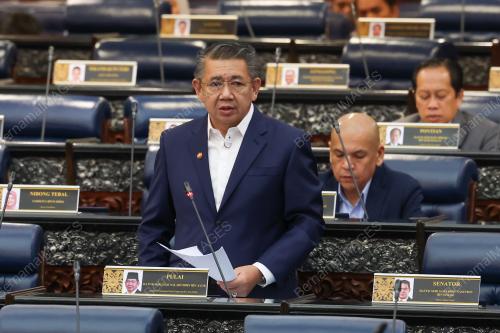DATUK SERI SALAHUDDIN AYUB