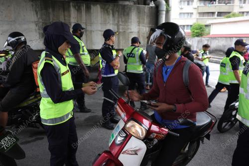 OPERASI KHAS MOTOSIKAL JPJ