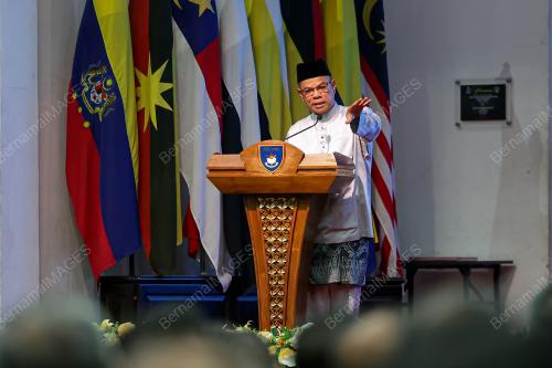 DATUK SERI SAIFUDDIN NASUTION ISMAIL