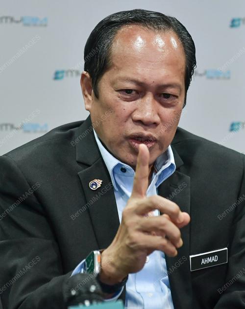 DATUK SERI AHMAD MASLAN