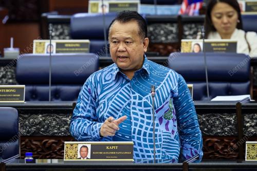 DATUK SERI ALEXANDER NANTA LINGGI