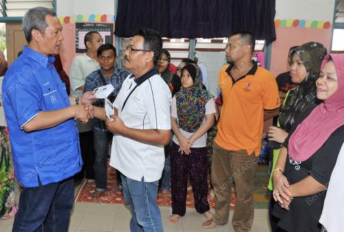 KL27_21102014_BANTU