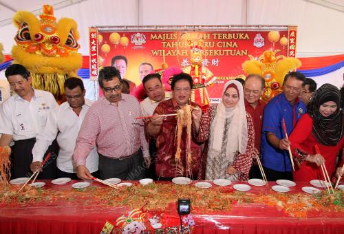 KL27_22022016_TAHUN_BARU