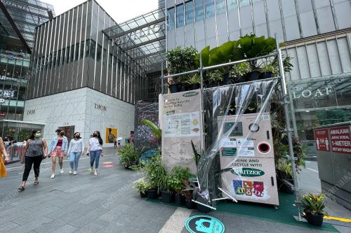 SPRITZER MALAYSIA WORLD EARTH DAY WITH RAINFOREST