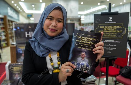 KL27_23012018_BUKU_BN201801226761