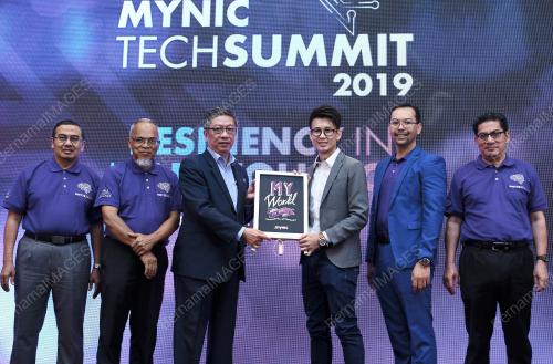 KL27_24012019_SUMMIT
