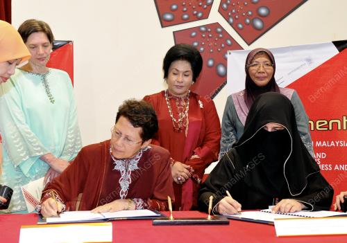 KL27_24062012_ROSMAH