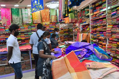 TINJAUAN PERSIAPAN DEEPAVALI