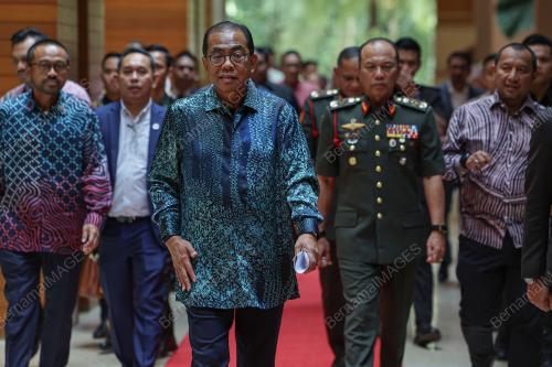 DATUK SERI MOHAMED KHALED NORDIN