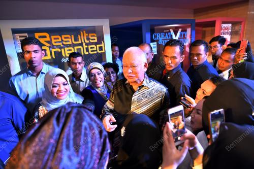 KL27_25082017_MYWIN