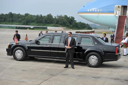 KL27_26042014_OBAMA_TIBA