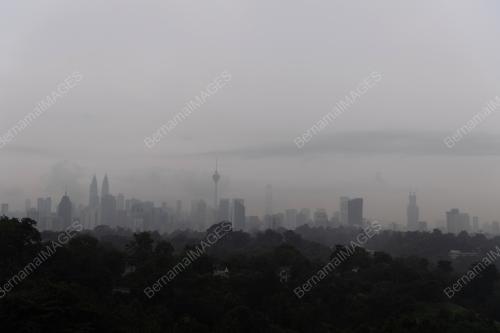 KL27_26042019_AWAN_RENDAH