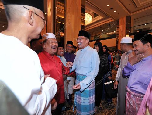 KL27_26062016_IFTAR