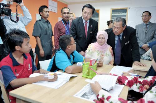 MUHYIDDIN YASSIN