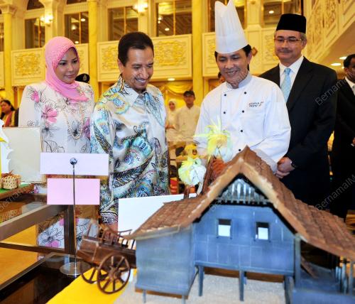 TUANKU MIZAN ZAINAL ABIDIN
