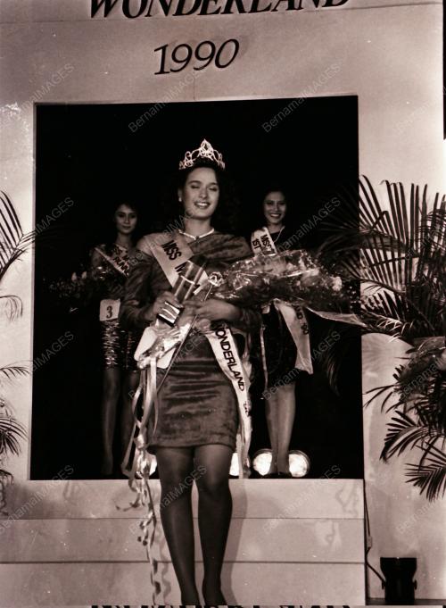 MISS WONDERLAND MALAYSIA 1990