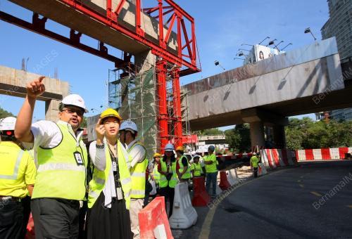 KL27_28022014_MRT