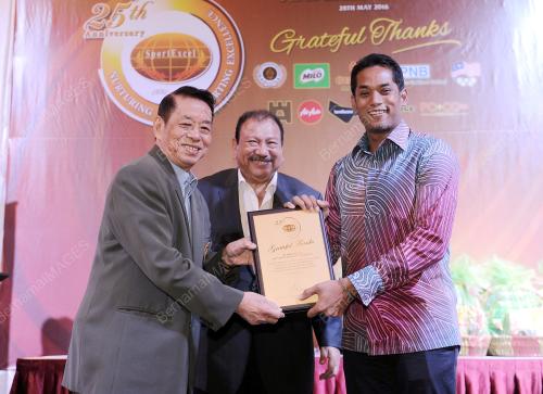 KL27_28052016_SPORT