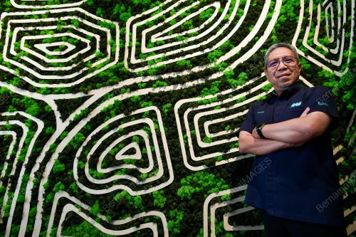 KHAIRUL AZIZI ISMAIL