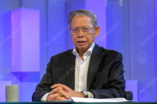 DATUK SERI MUSTAPA MOHAMED