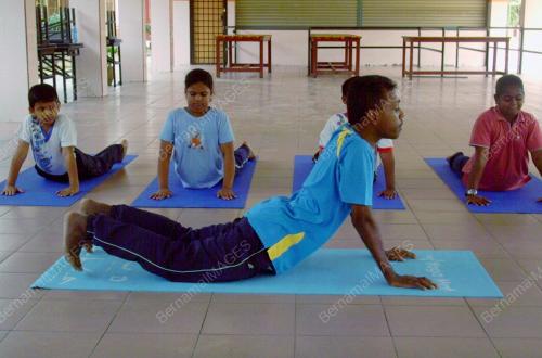 YOGA KANAK-KANAK