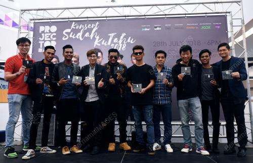 KL27_29062018_QUILL_BN201806291770