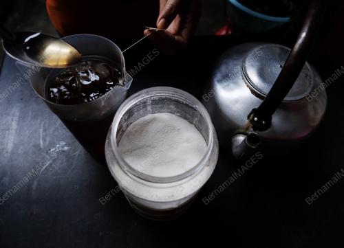 KL27_29082018_GULA