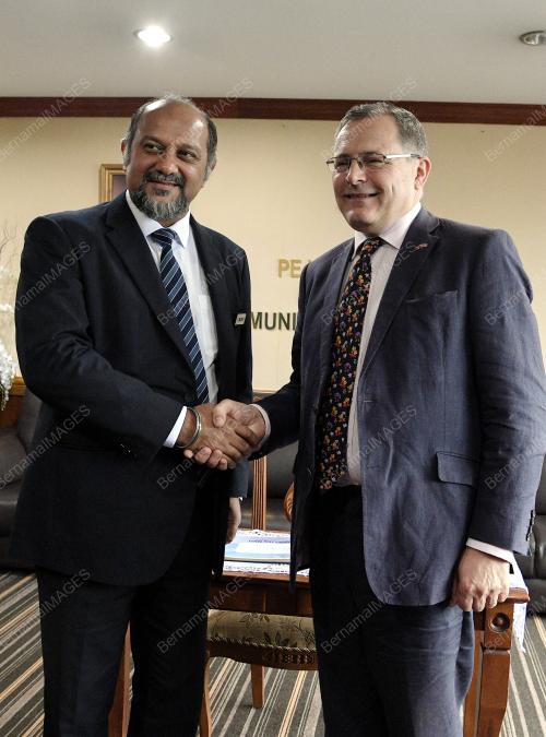 KL27_30042019_GOBIND_BRITISH_BN201904298247