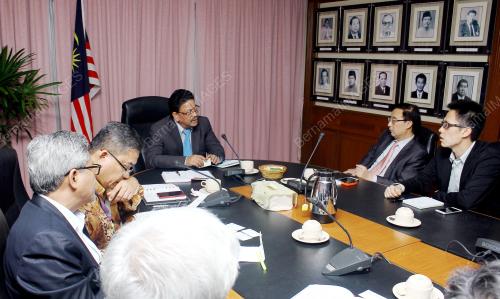 KL27_30072015_XINHUA