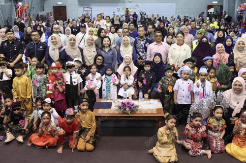 DATUK SERI DR WAN AZIZAH WAN ISMAIL