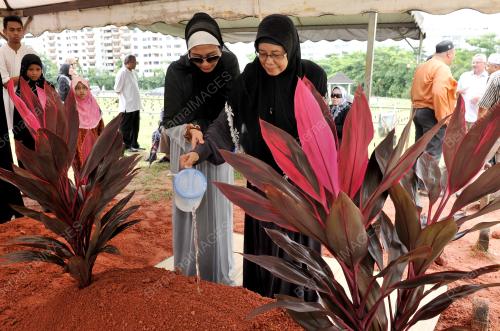 KL28_01012015_ABDULLAH