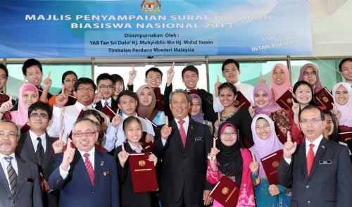 KL28_01042013_BIASISWA