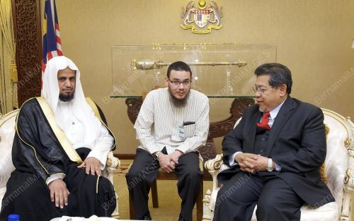 KL28_01042014_PARLIMEN