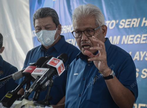 DATUK SERI HAMZAH ZAINUDIN