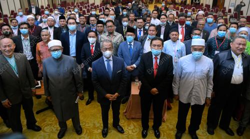 TAN SRI MUHYIDDIN YASSIN