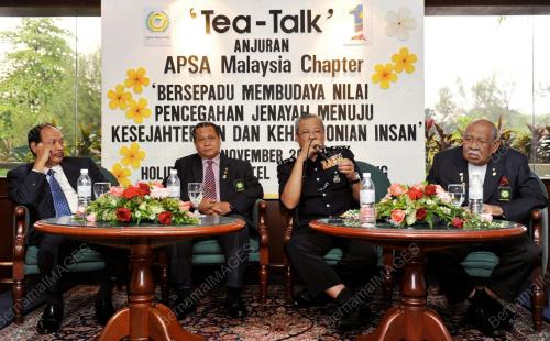 KL28_01112013_APSA
