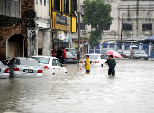 KL28_02052012_BANJIR