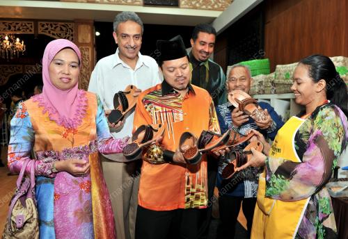 KL28_02082012_KRAF
