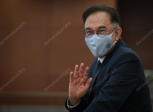 PERSIDANGAN PARLIMEN PENGGAL KETIGA