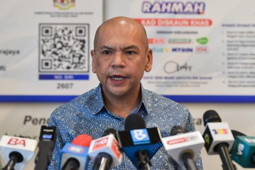 DATUK ARMIZAN ALI