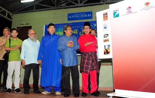 KL28_02122016_BUKU