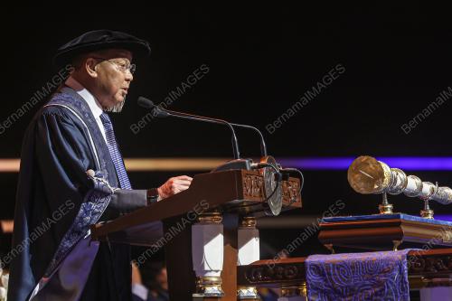 TAN SRI AZMAN HASHIM