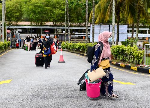PENDAFTARAN IPT DITANGGUHKAN