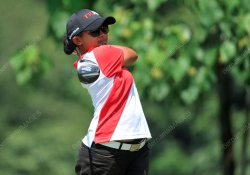 KL28_03112015_GOLF