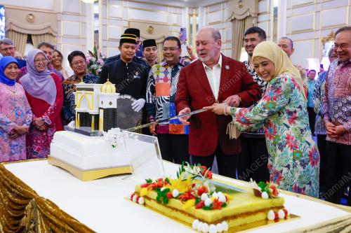 SULTAN IBRAHIM